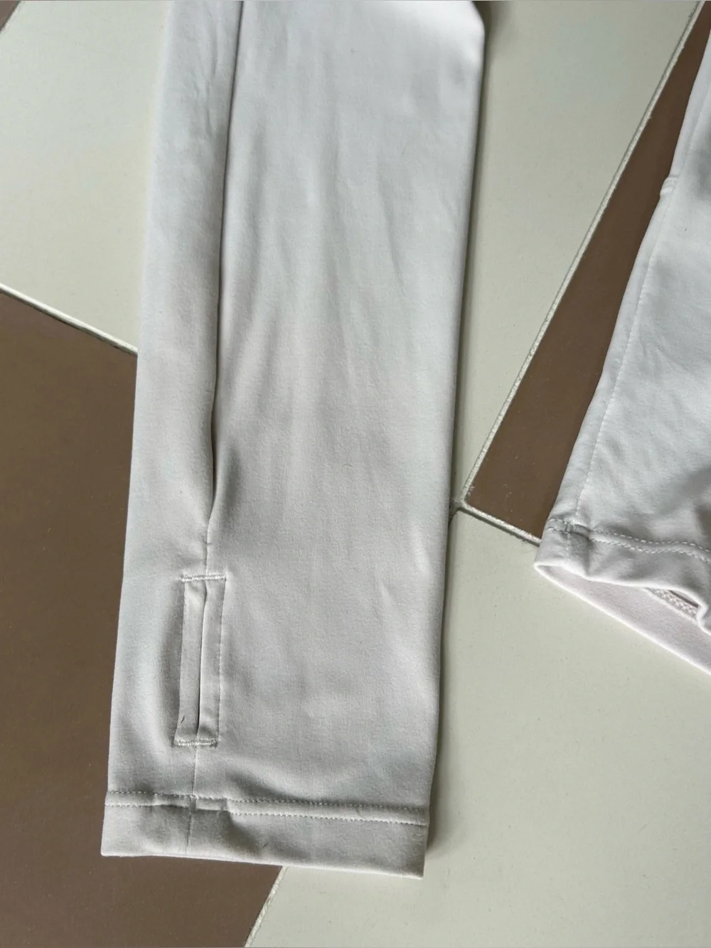 Varley Helena Mid Layer White Half Zip Performance Top Size S - Picture 8 of 10
